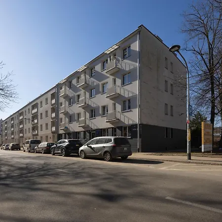 Metro Mlynow Charming By Bookinghost Apartment Warsaw